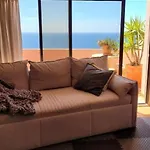 King's House * Ericeira