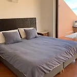 King's House Apartment