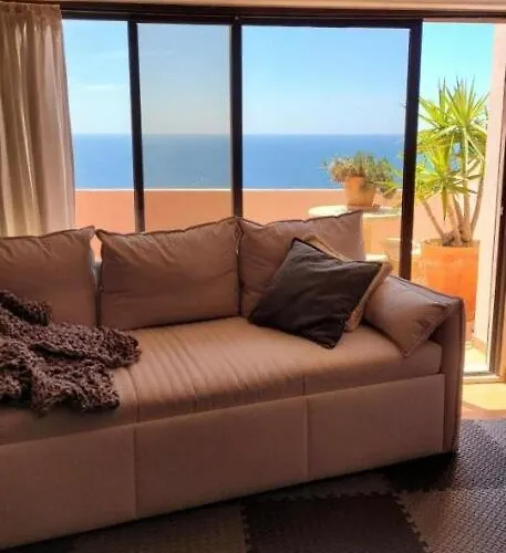 King's House * Ericeira